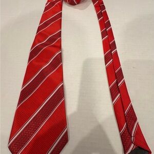 Giorgio Armani Vintage Red and White Striped Tie